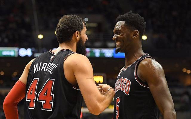 国际米兰牢牢占据榜首（国米稳居榜首）