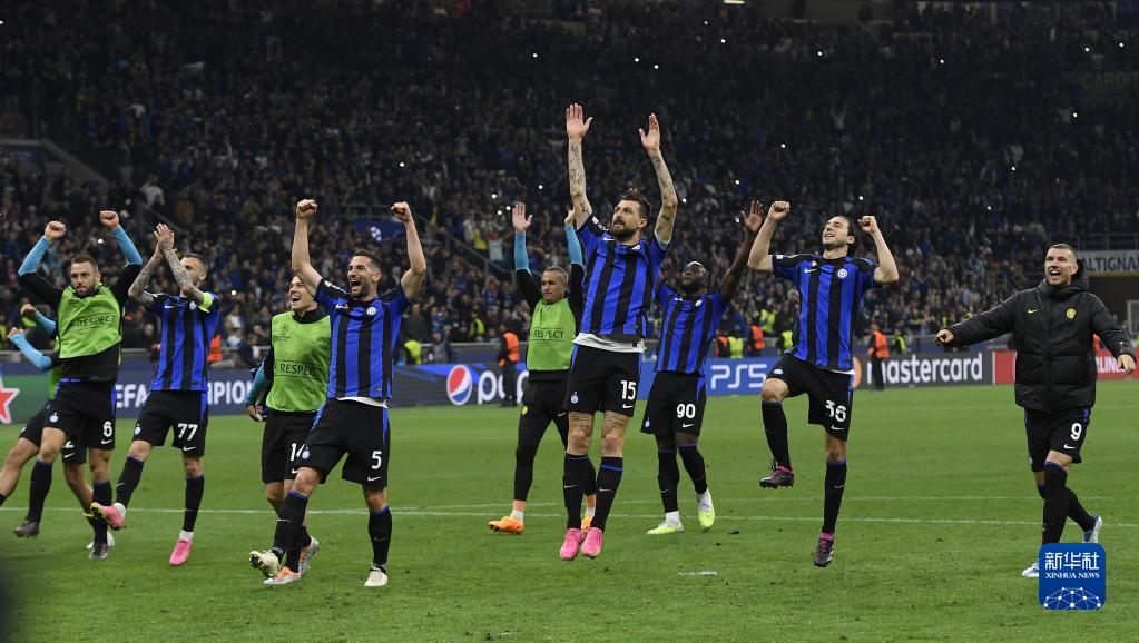 瓜迪奥拉找到京多安替身，曼城又要夺冠了？（瓜帅锁定京多安接班人，曼城重启夺冠节奏？）