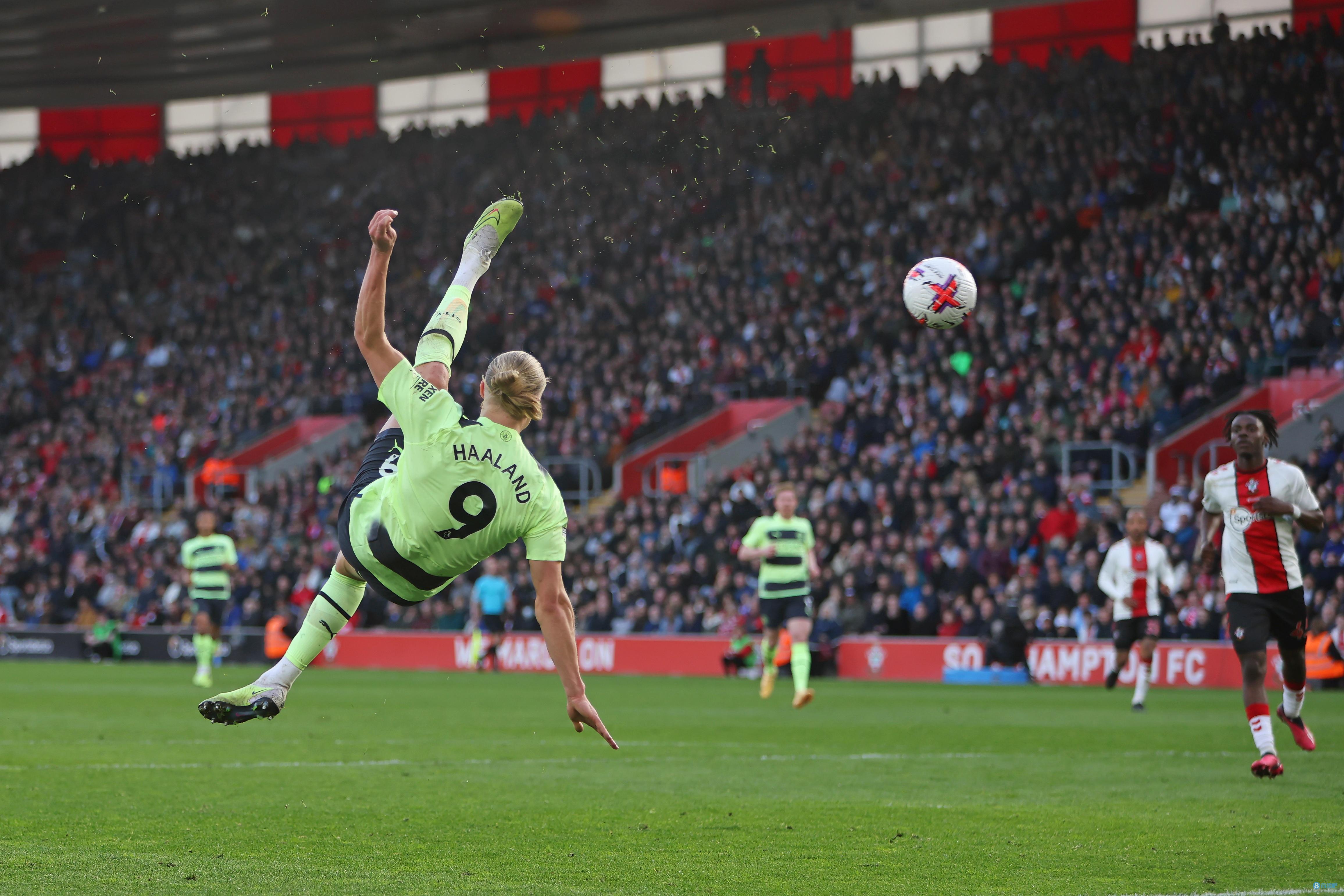 英媒：比苏马在吸笑气之后面临纪律处罚，热刺要在冬窗送走他（英媒：比苏马被曝吸笑气恐遭队纪处罚，热刺考虑冬窗放走他）