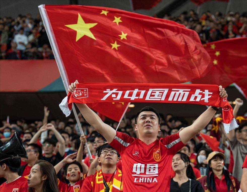 海牛1-0三镇送亚泰降级，兰克尔-泽制胜球，陈哲超进球被吹（海牛1比0击败三镇助亚泰降级，兰克尔-泽制胜，陈哲超进球被判无效）