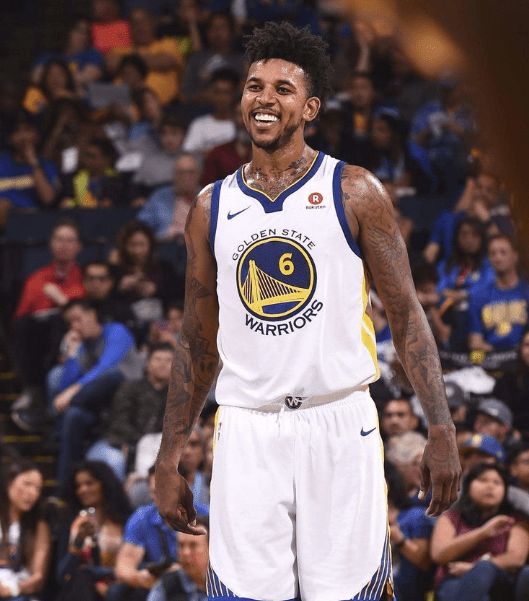 乌加特首发近7场英超全部失利，是曼联历史首发球员最长连败记录（乌加特英超近7次首发全败，创曼联队史首发连败最长纪录）