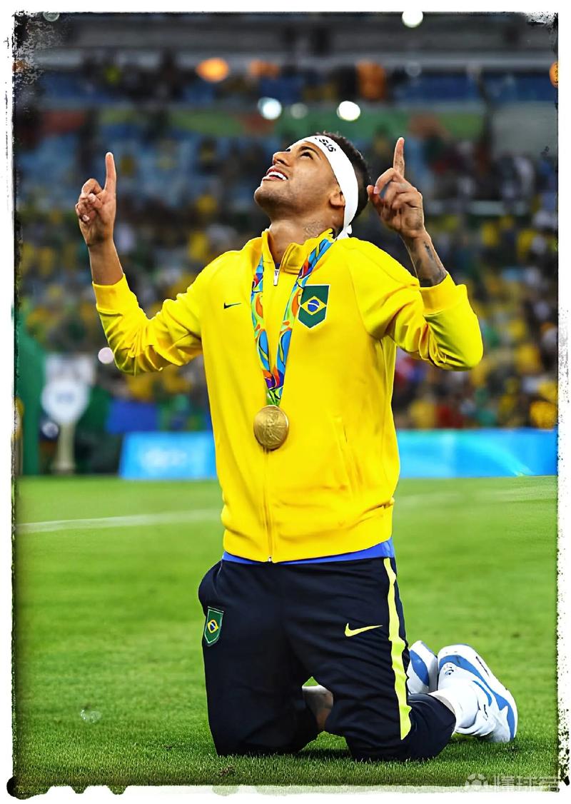 马卡：皇马2025年以零冠黯然收官，是一个充满动荡的体育赛季（马卡：2025年皇马无冠收官，动荡之年的落幕）