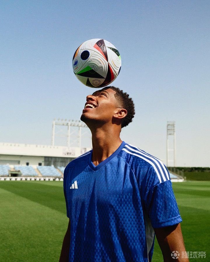 沃顿：从小就是梅西粉丝；格伊能在任何球队轻松开启职业生涯（沃顿谈偶像与队友：自小迷梅西；格伊在任何球队都能轻松起步）