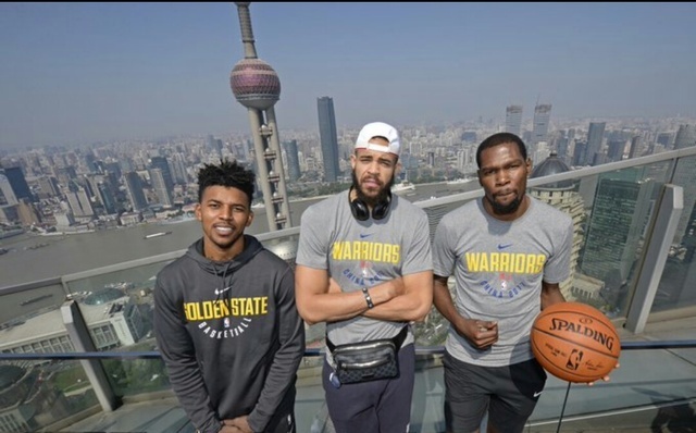 跟队记者：米兰将在周五和维尔图斯恩泰拉进行友谊赛（记者：米兰周五将与维尔图斯恩泰拉进行热身赛）